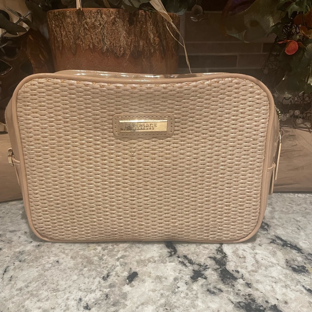 VERSACE, beautiful cosmetics Bag , NEW.